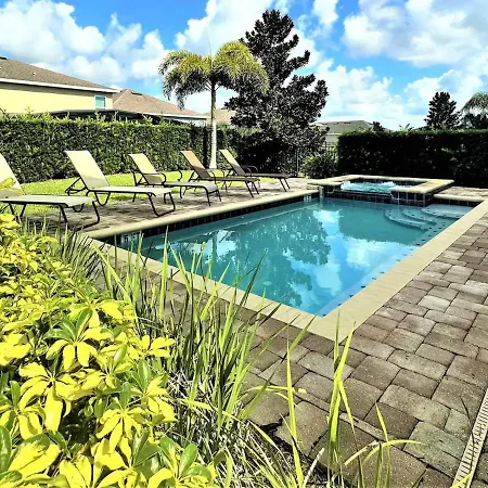 Deluxe Stay W Pool Spa Game Room Bbq Grill